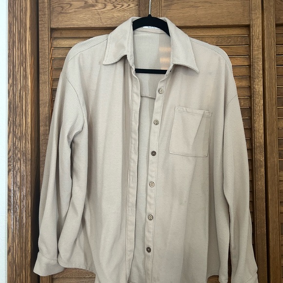 Tan Shacket - Picture 1 of 5